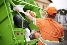 Best Construction Debris Removal  in Bend, OR